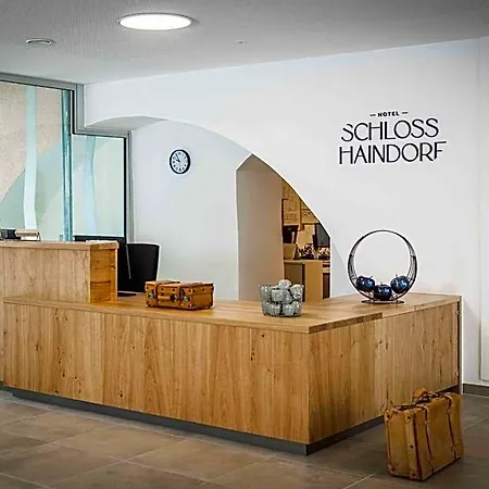 Schloss Haindorf Hotel