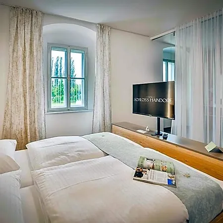 Hotel Schloss Haindorf 3*