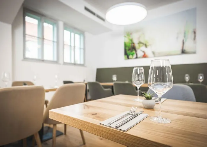 Schloss Haindorf Hotel